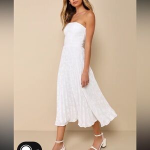 Strapless pleated midi dress